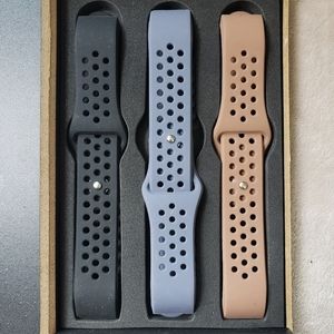 SWEES || LEATHER WRISTBANDS⭐